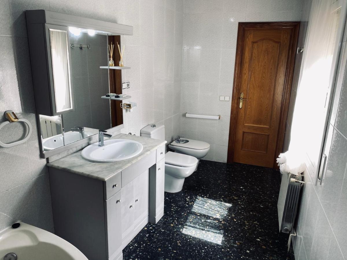 Habitaciones Dakar Rubi Ngoại thất bức ảnh